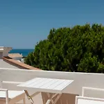 Дом отдыха House With Sea And Mountain Views On The Beach, Bahia De *