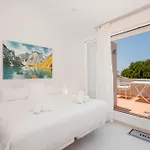 Дом отдыха House With Sea And Mountain Views On The Beach, Bahia De *