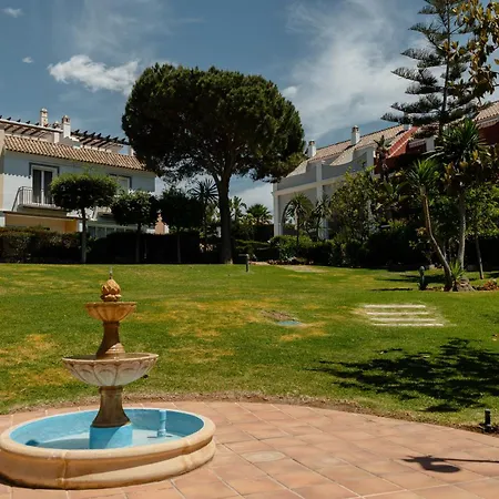 House With Sea And Mountain Views On The Beach, Bahia De * Marbella