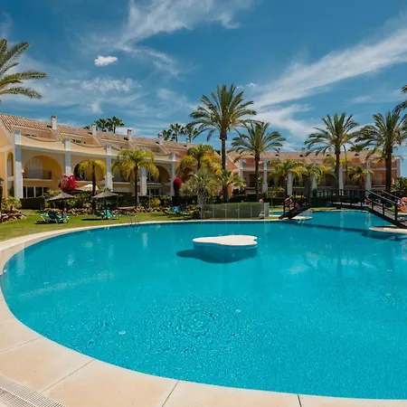 Ferienhaus House With Sea And Mountain Views On The Beach, Bahia De