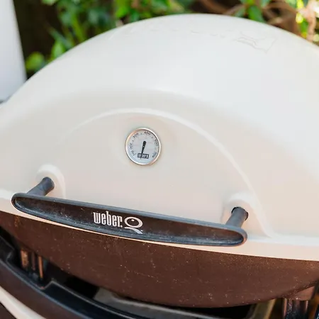 House With Sea And Mountain Views On The Beach, Bahia De * Marbella