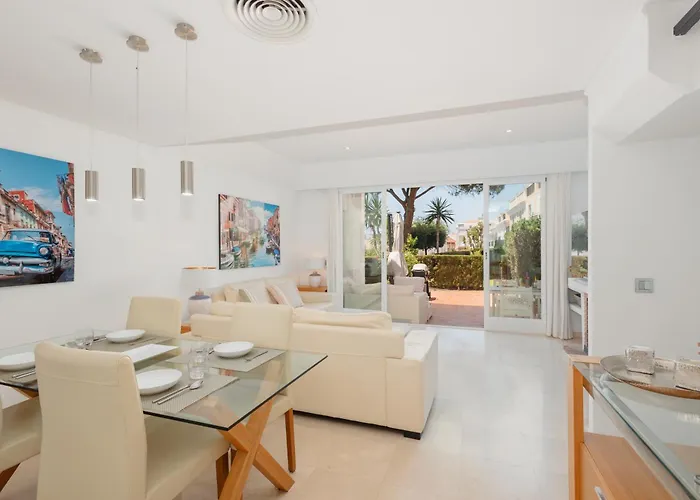 Casa vacanze House With Sea And Mountain Views On The Beach, Bahia De *