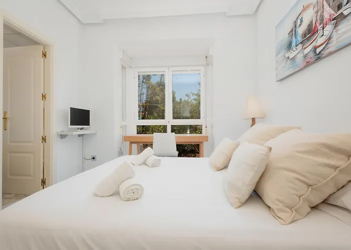 Semesterbostad House With Sea And Mountain Views On The Beach, Bahia De *