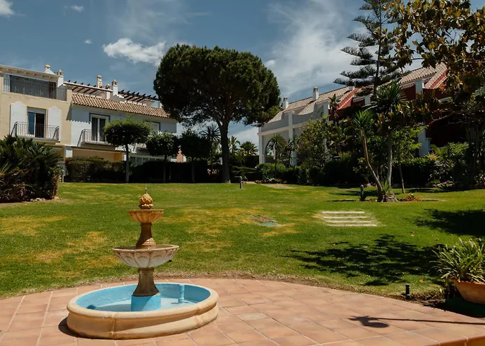 House With Sea And Mountain Views On The Beach, Bahia De * Marbella