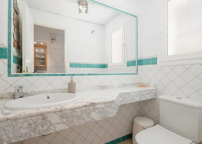 Casa vacanze House With Sea And Mountain Views On The Beach, Bahia De