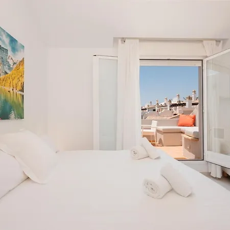 House With Sea And Mountain Views On The Beach, Bahia De *